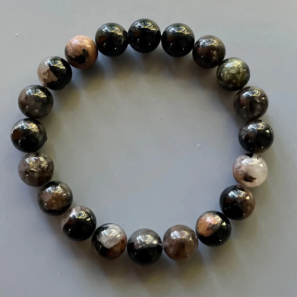 Natural Black Tourmaline Handcrafted Bead Bracelet - Picture 4 of 6